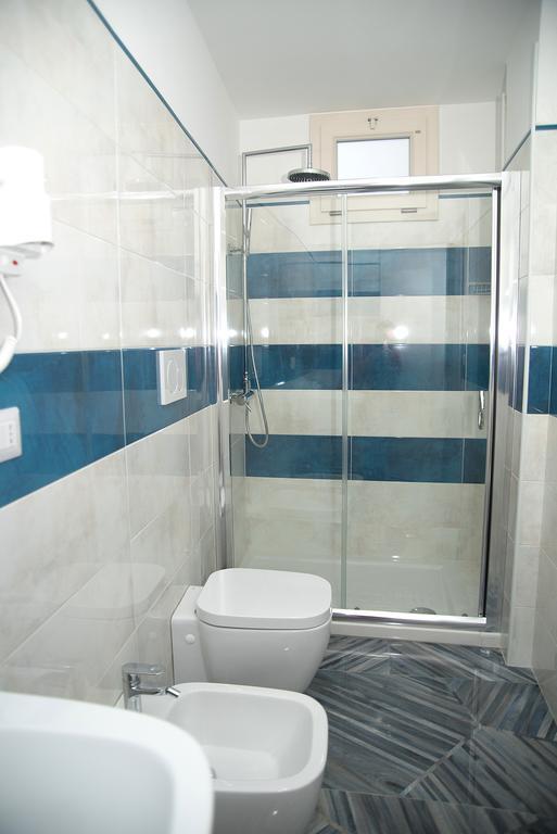 Casa Alfieri"Rooms And Apartments" Porto Cesareo Quarto foto