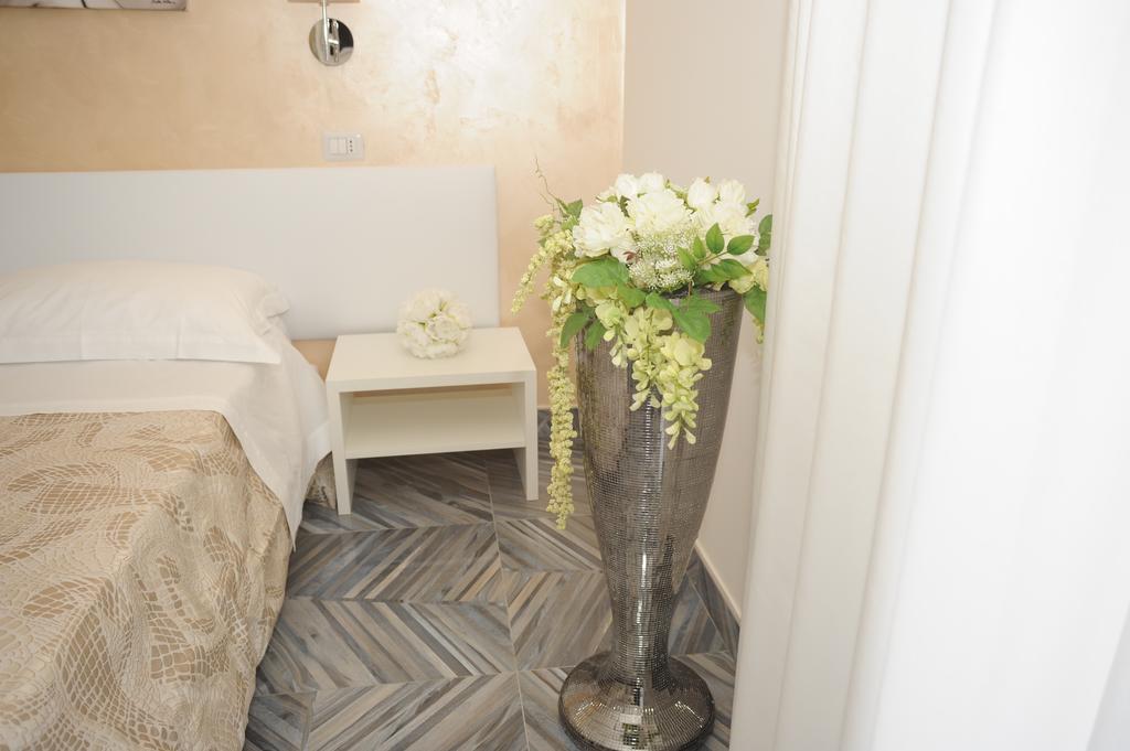 Casa Alfieri"Rooms And Apartments" Porto Cesareo Exterior foto